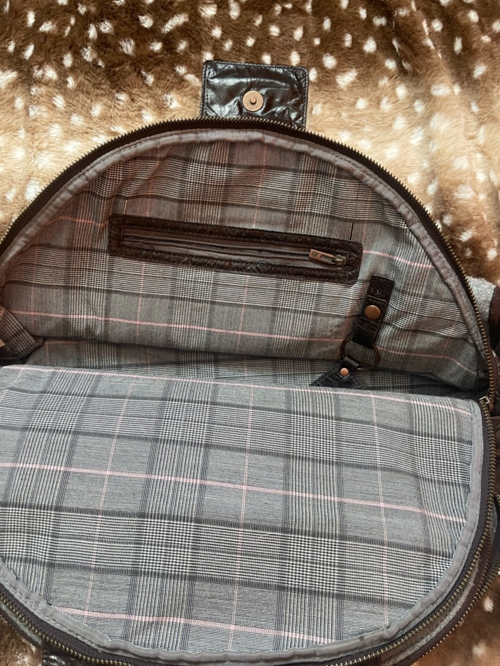 Matt & Nat felt and brown bowler bag - Picture 5 of 5